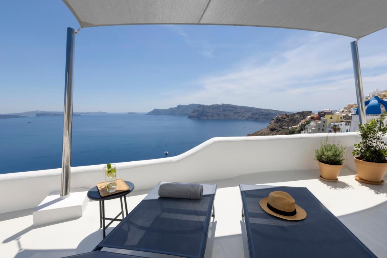 Bluedome Cavehouses By Otium Villas Oia  Exterior photo